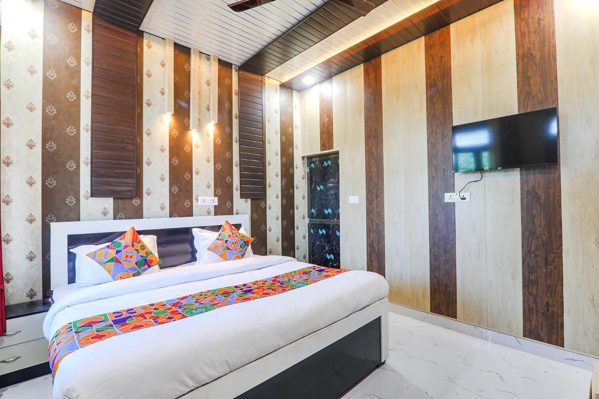 Ayodhya Fabhotel Uma Yugul מראה חיצוני תמונה