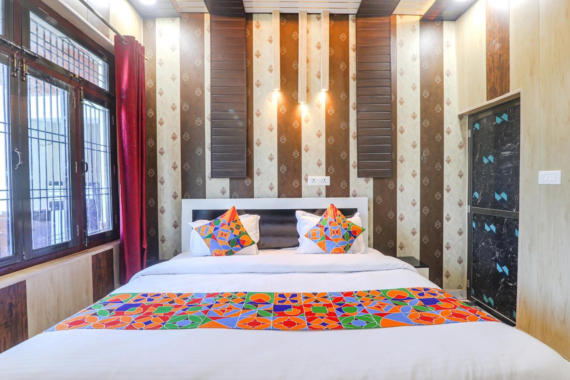 Ayodhya Fabhotel Uma Yugul מראה חיצוני תמונה